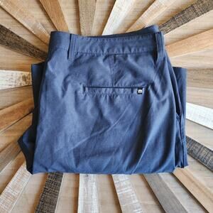 Travis Matthews Size 38 Blue Pinstripe Chino Shorts Small Stain, Polyester Blend